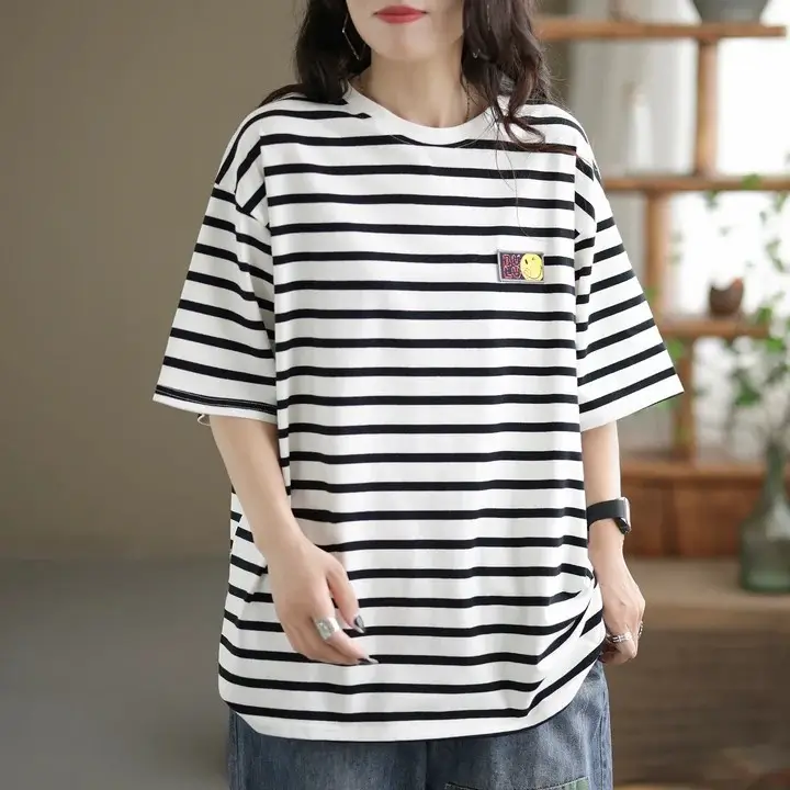 casual summer t-shirt outfit for women 2026 Relaxed Striped Tee with Timeless Casual Balance