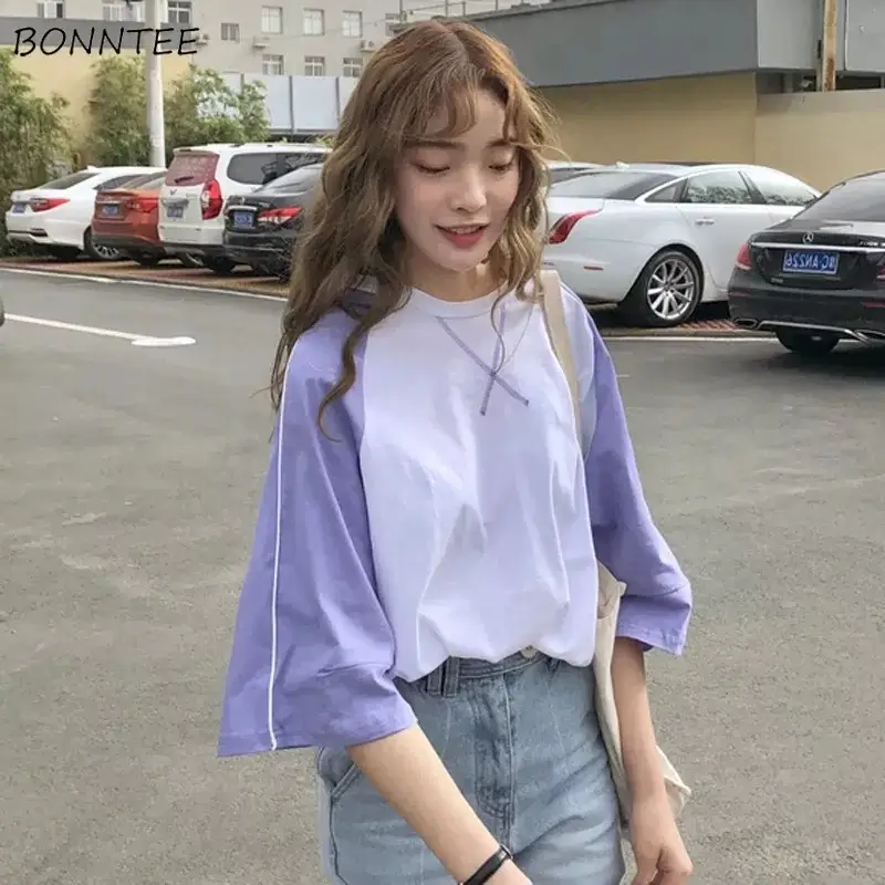 casual summer t-shirt outfit for women 2026 Soft Lavender Comfort with a Relaxed Everyday Mood