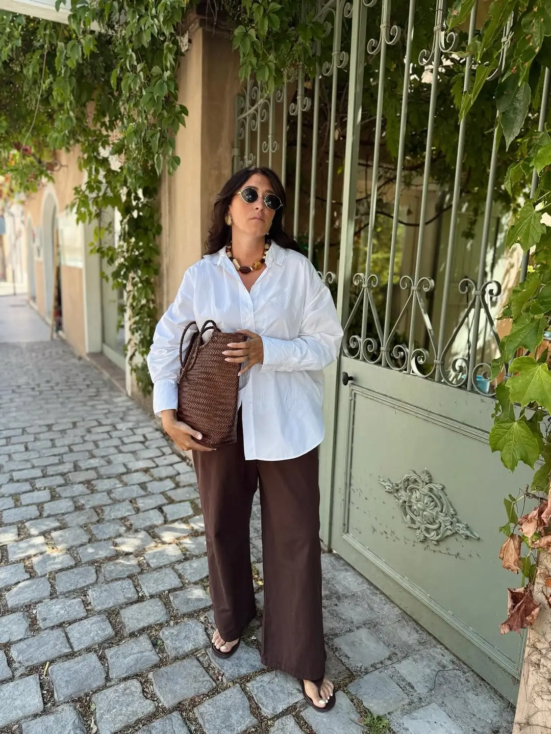 midsize outfits for women summer 2026 Relaxed Shirt and Wide Leg Pants Effortless Travel Energy