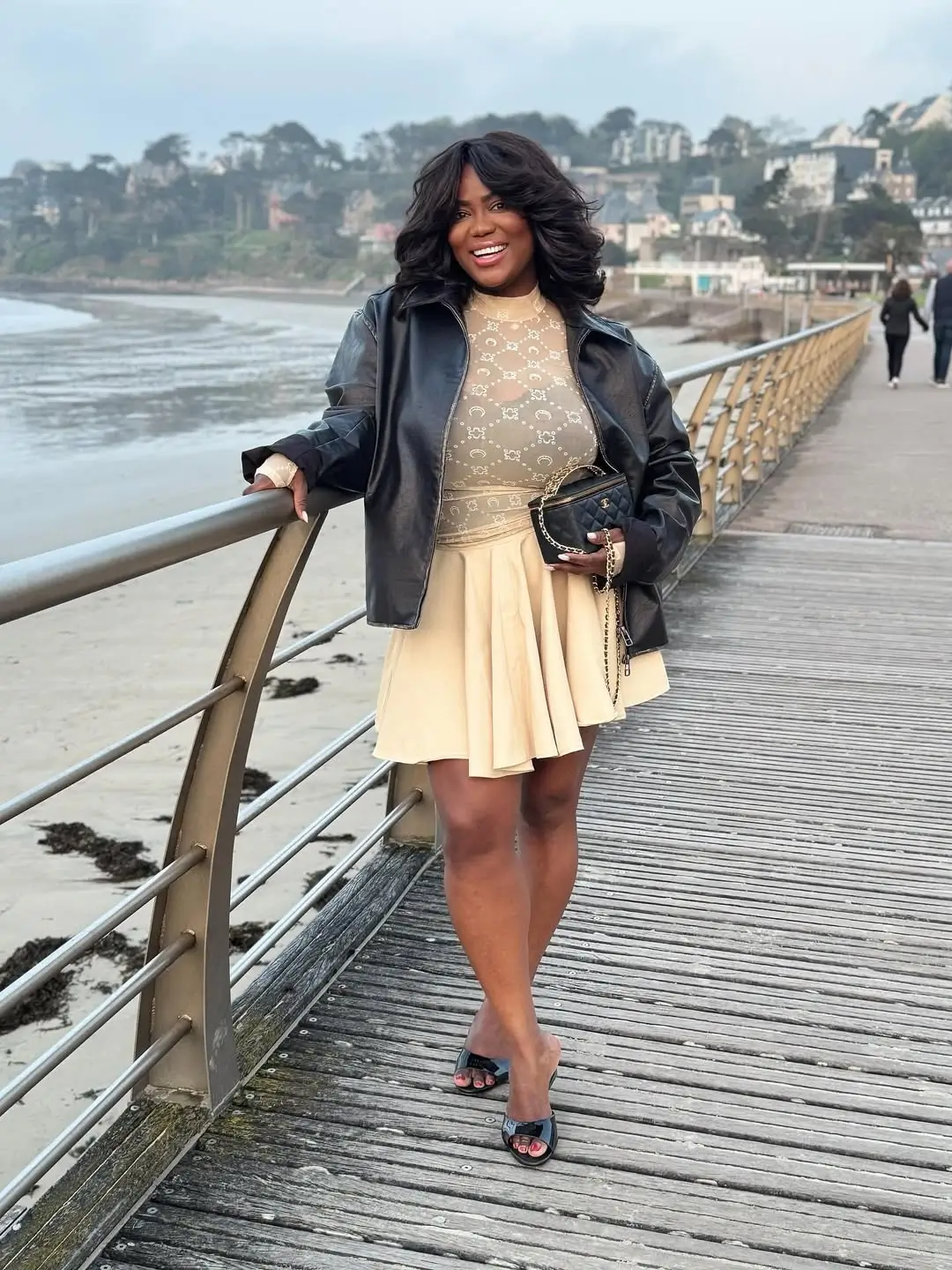 midsize outfits for women summer 2026 Soft Neutrals and Leather Layers Summer Evenings Done Right