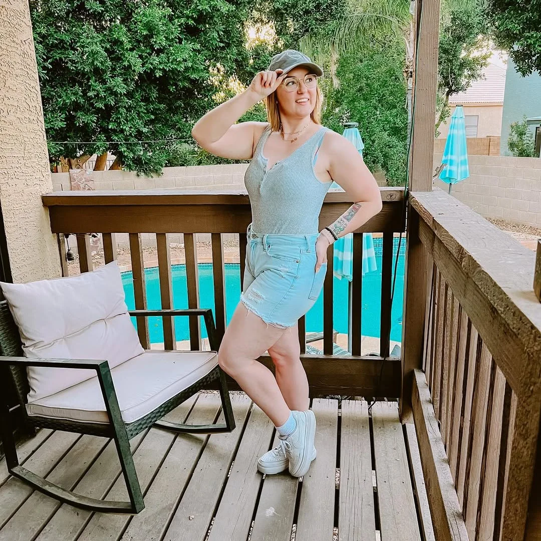 stylish mom outfits summer 2026 Relaxed Summer Layers for Everyday Confidence