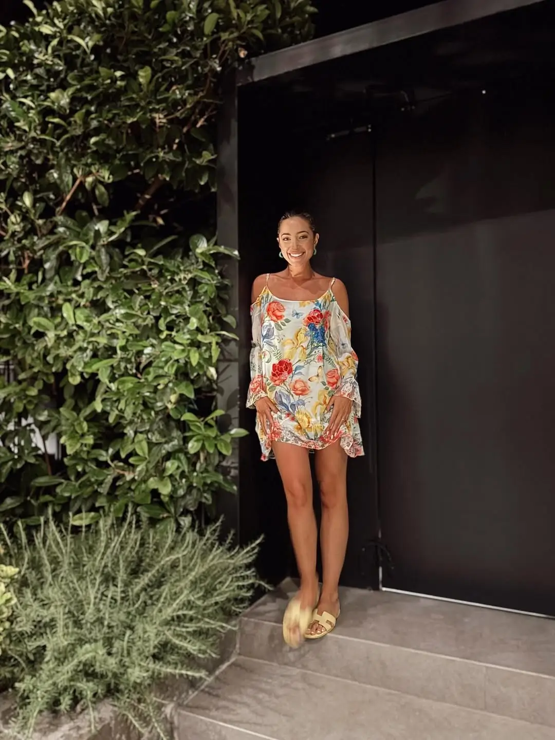 summer beach outfit women 2026 Floral Mini and Light Evening Glow