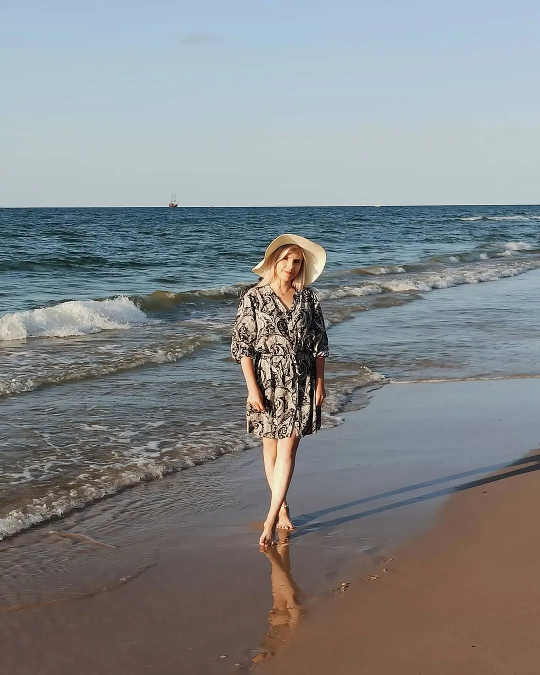 summer beach outfit women 2026 Monochrome Prints and Coastal Elegance