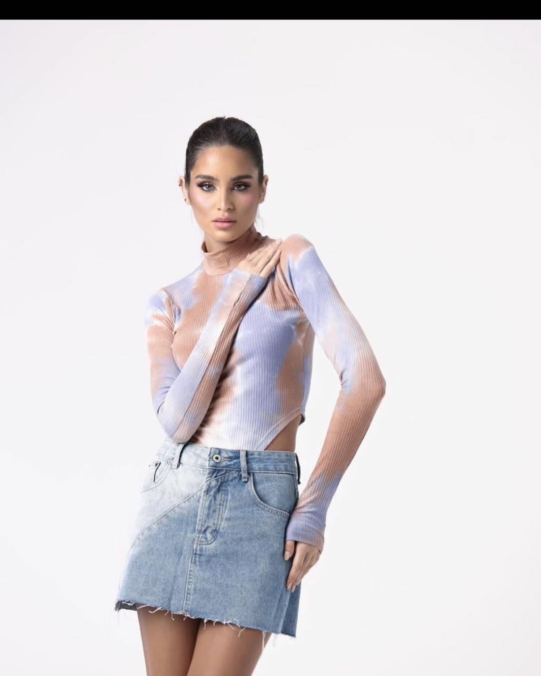 summer bodysuit outfits for women 2026 Soft Gradient Ribbed Bodysuit Meets Casual Denim Cool