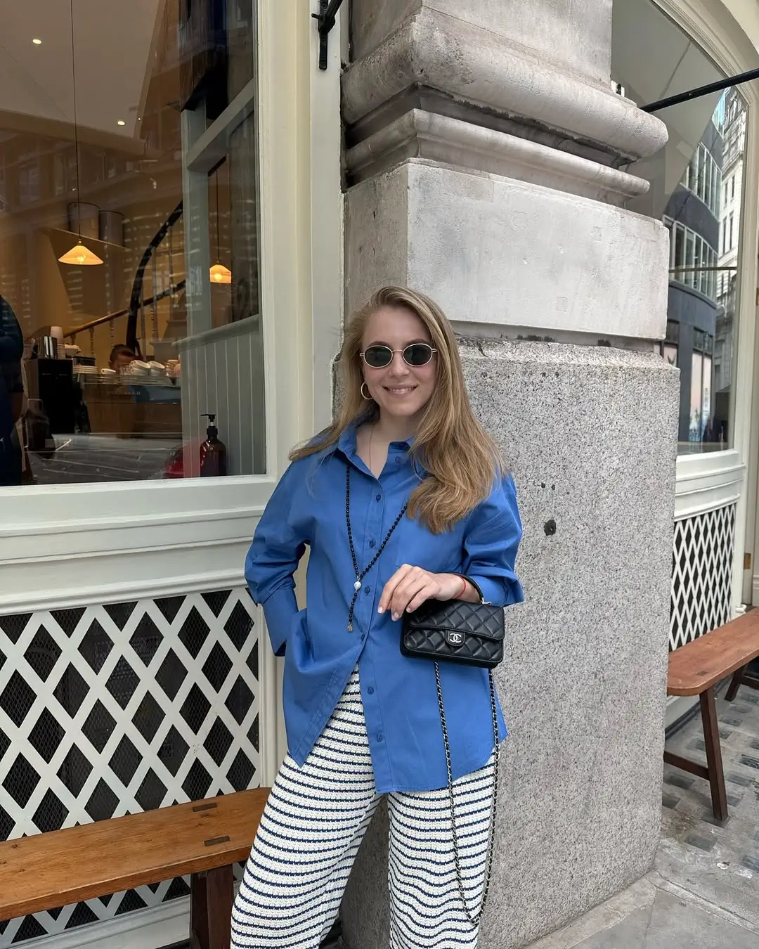 summer outfits women 2026 Blue Shirt and Textured Pants for a Modern City Look