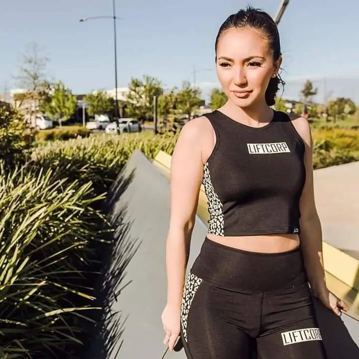 summer crop top outfits for women Sporty Sculpt Set That Moves With You