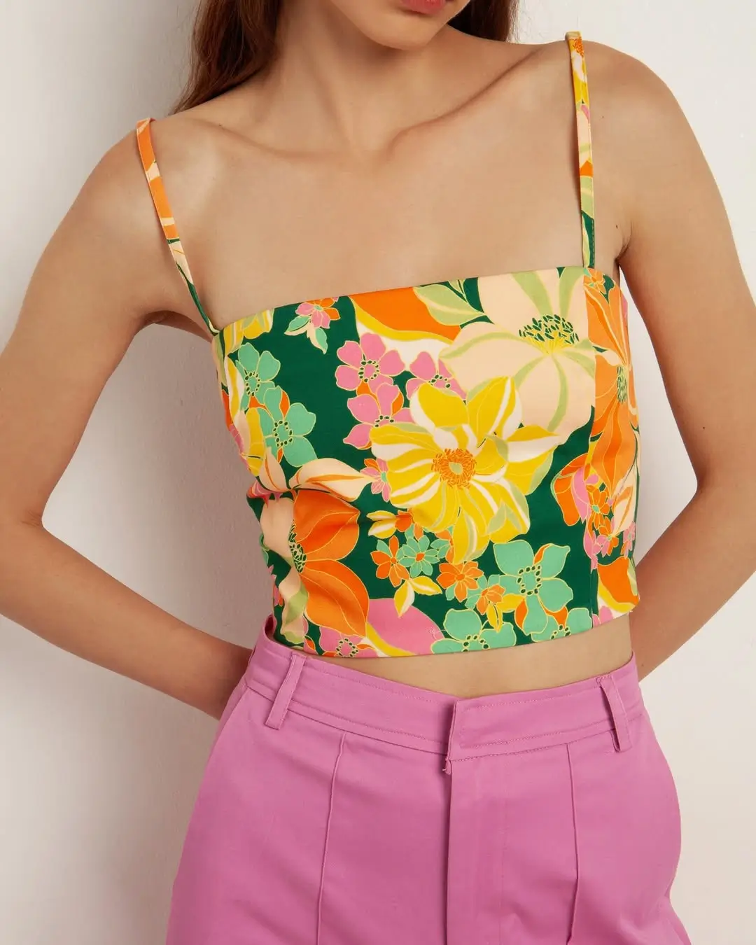 summer crop top outfits for women Retro Floral Crop Top with Playful Color Contrast