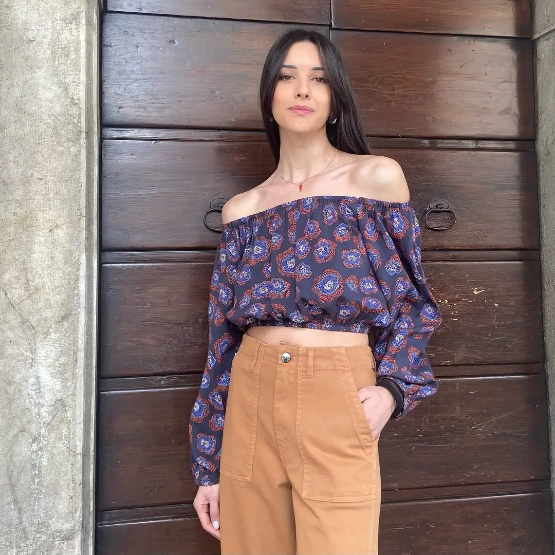 summer crop top outfits for women Relaxed Off-Shoulder Crop Top with Effortless Volume