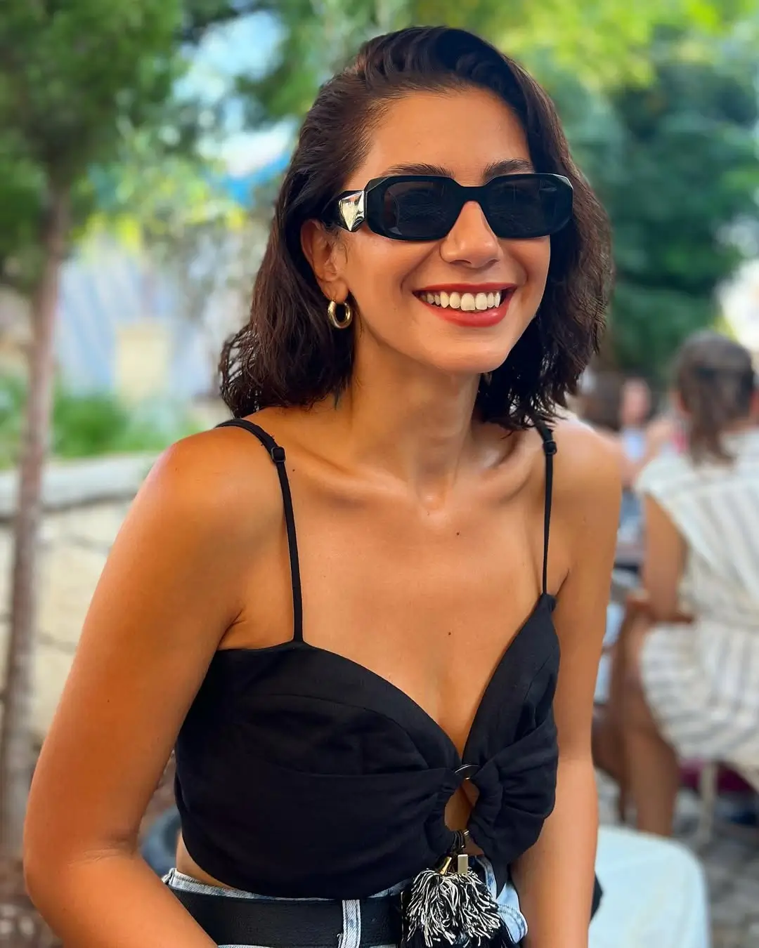 summer crop top outfits for women Effortless Black Tie-Front for Everyday Confidence