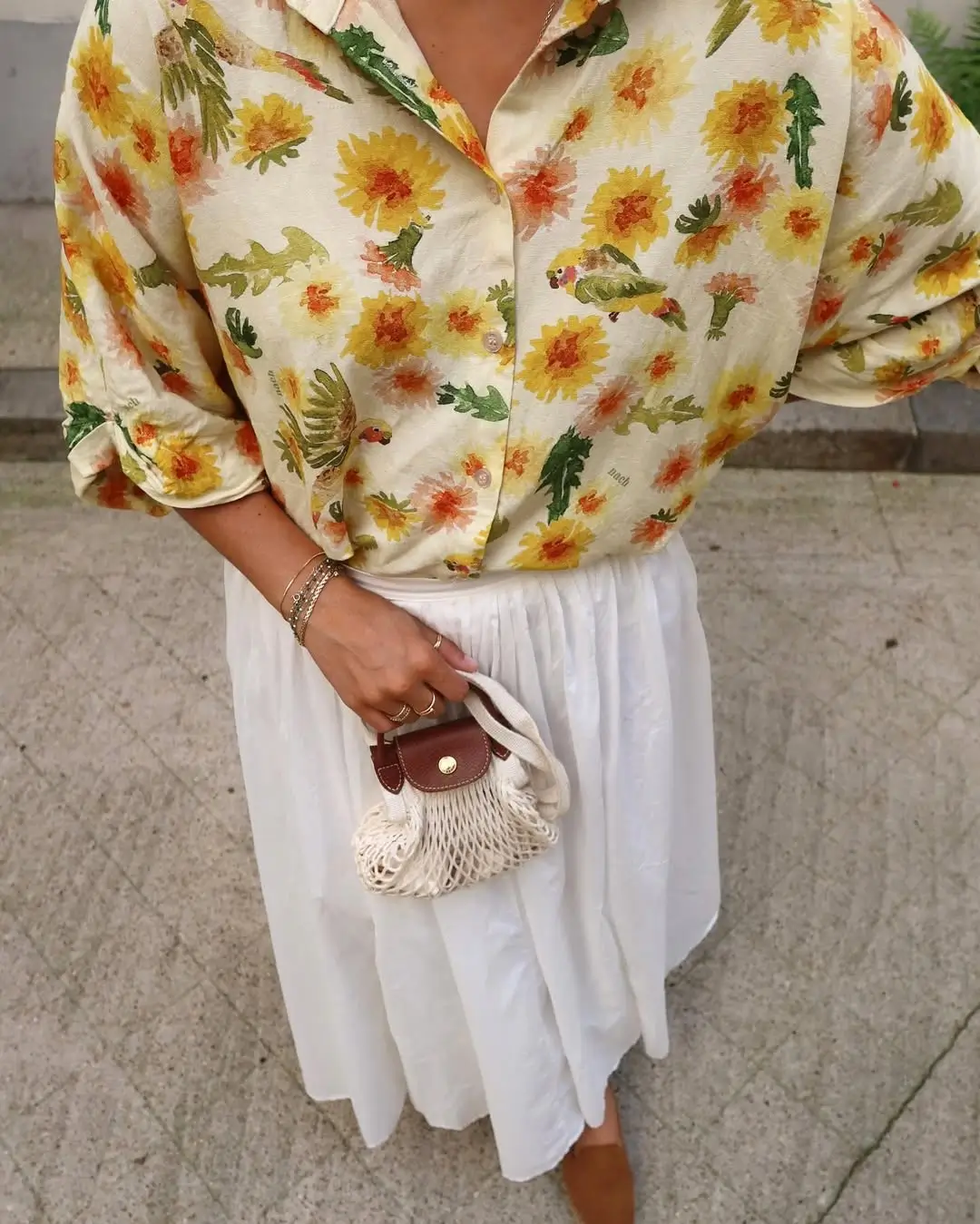summer old money outfit for women Relaxed Florals with a Vintage Summer Mood