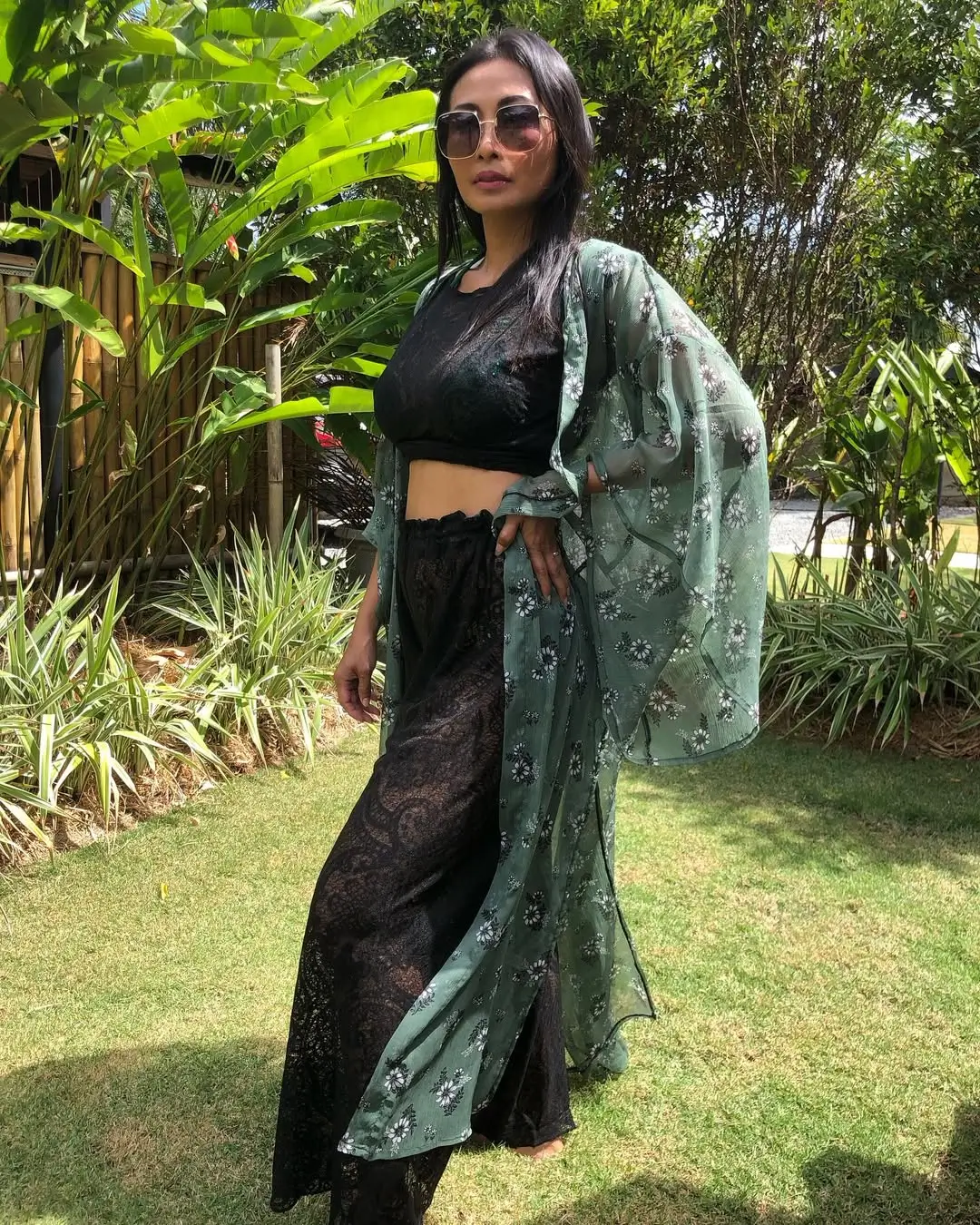 summer pool party outfits for women Sheer Layers and Black Elegance in the Heat