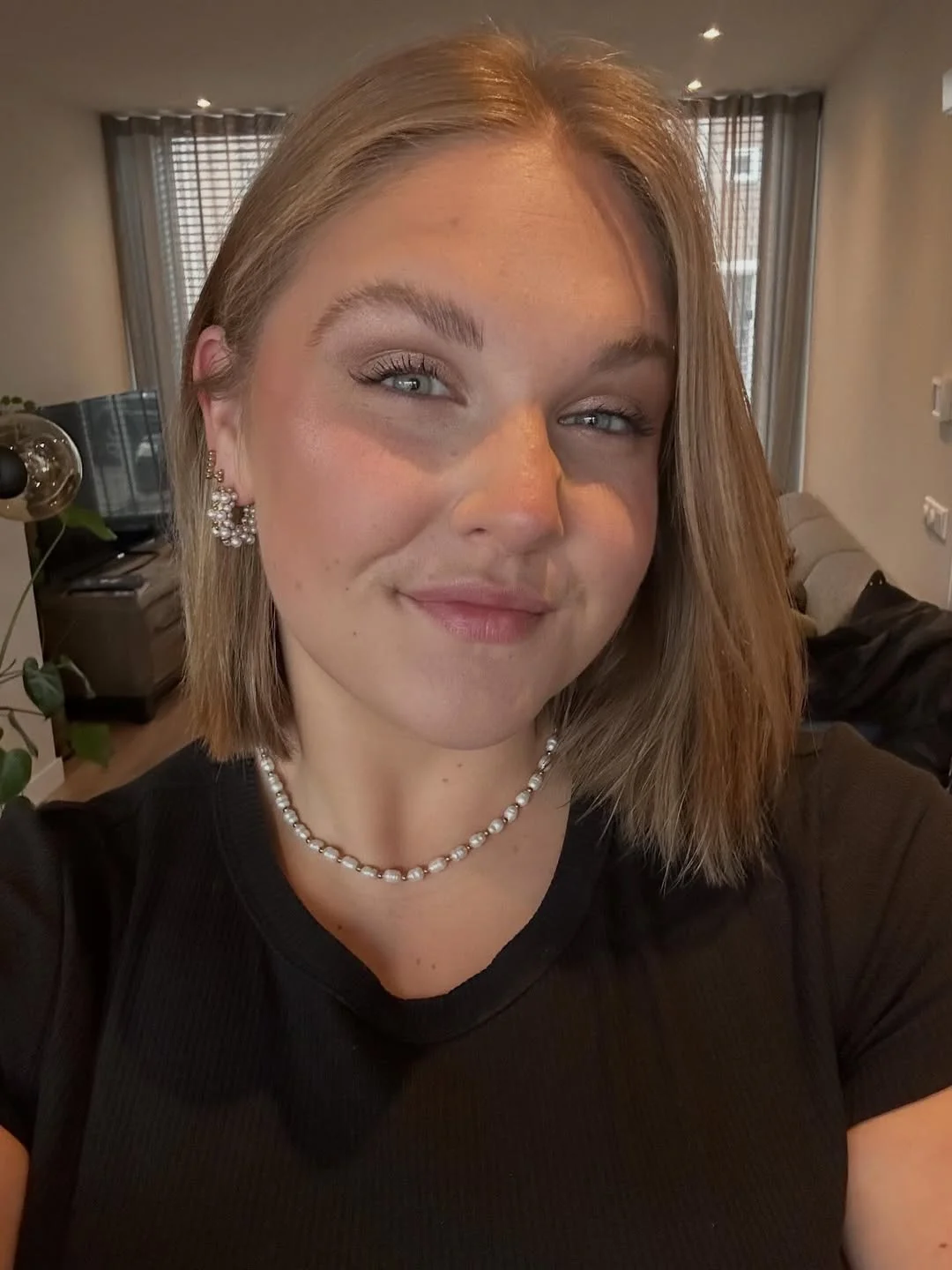 effortless summer haircuts for plus size women 2026 Soft Blunt Bobs With Clean Minimalist Energy