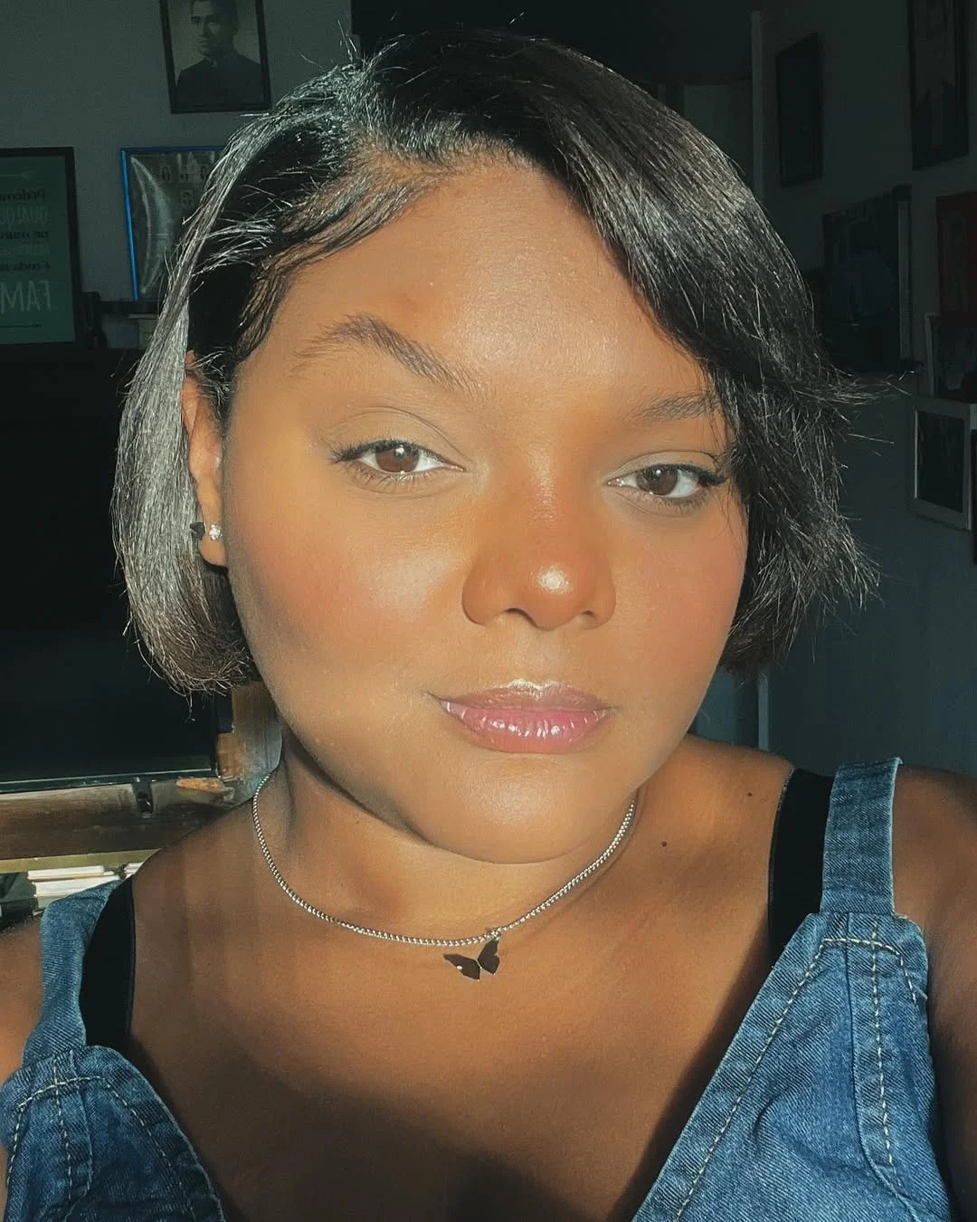 effortless summer haircuts for plus size women 2026 Sleek Side-Parted Bob That Feels Fresh In Summer Heat