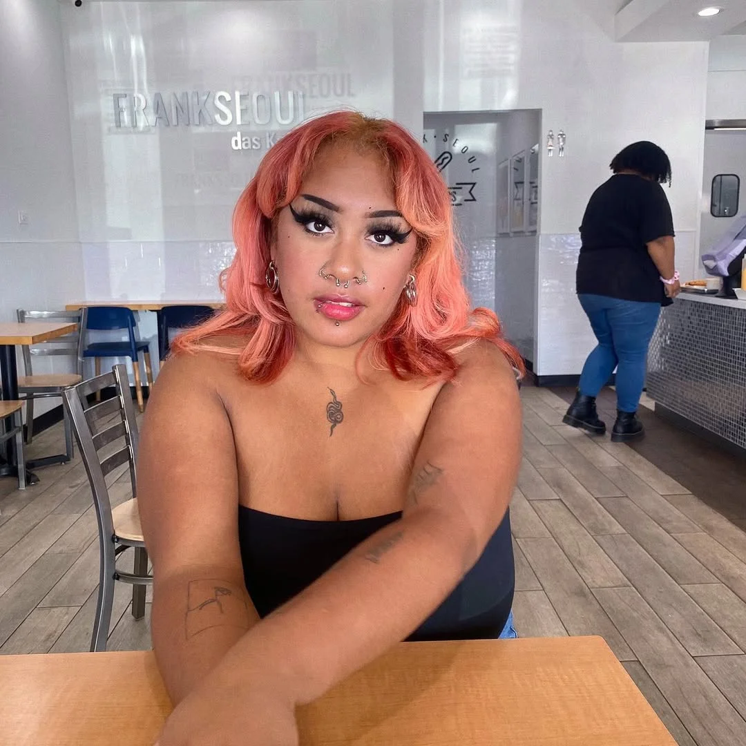 effortless summer haircuts for plus size women 2026 Peachy Retro Layers With Playful Curtain Volume