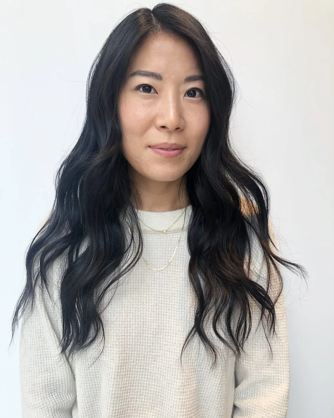 fresh summer haircuts for thin fine hair 2026 Loose Midnight Waves With Invisible Long Layers