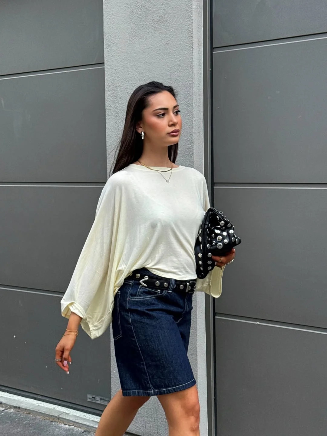 june outfits ideas 2026 Relaxed Denim Bermuda Shorts and Soft Knit Tops for Everyday Chic