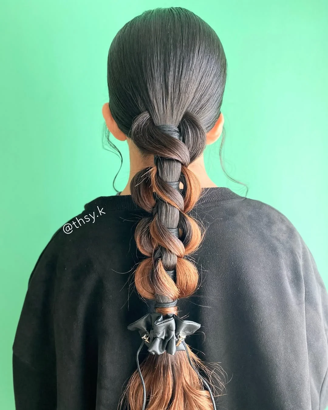 natural summer easy hairstyle 2026 Sleek Bubble Braid With Minimalist Energy