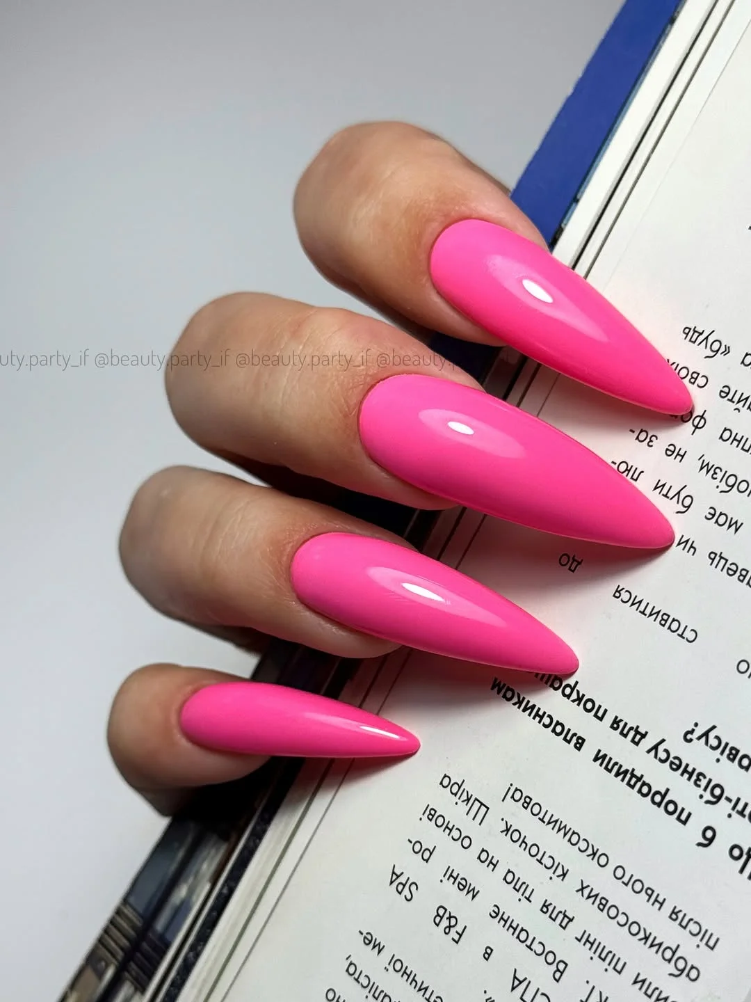 pink summer nails 2026 Hot Pink Stiletto Nails That Instantly Steal Attention