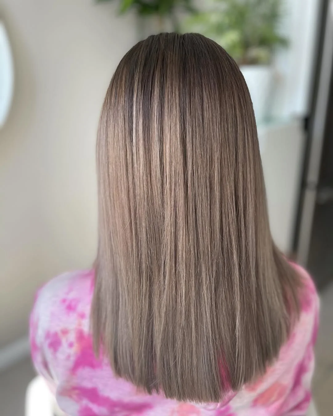 pretty summer mushroom brown hair color 2026 Sleek straight mushroom brown with ultra-cool refinement