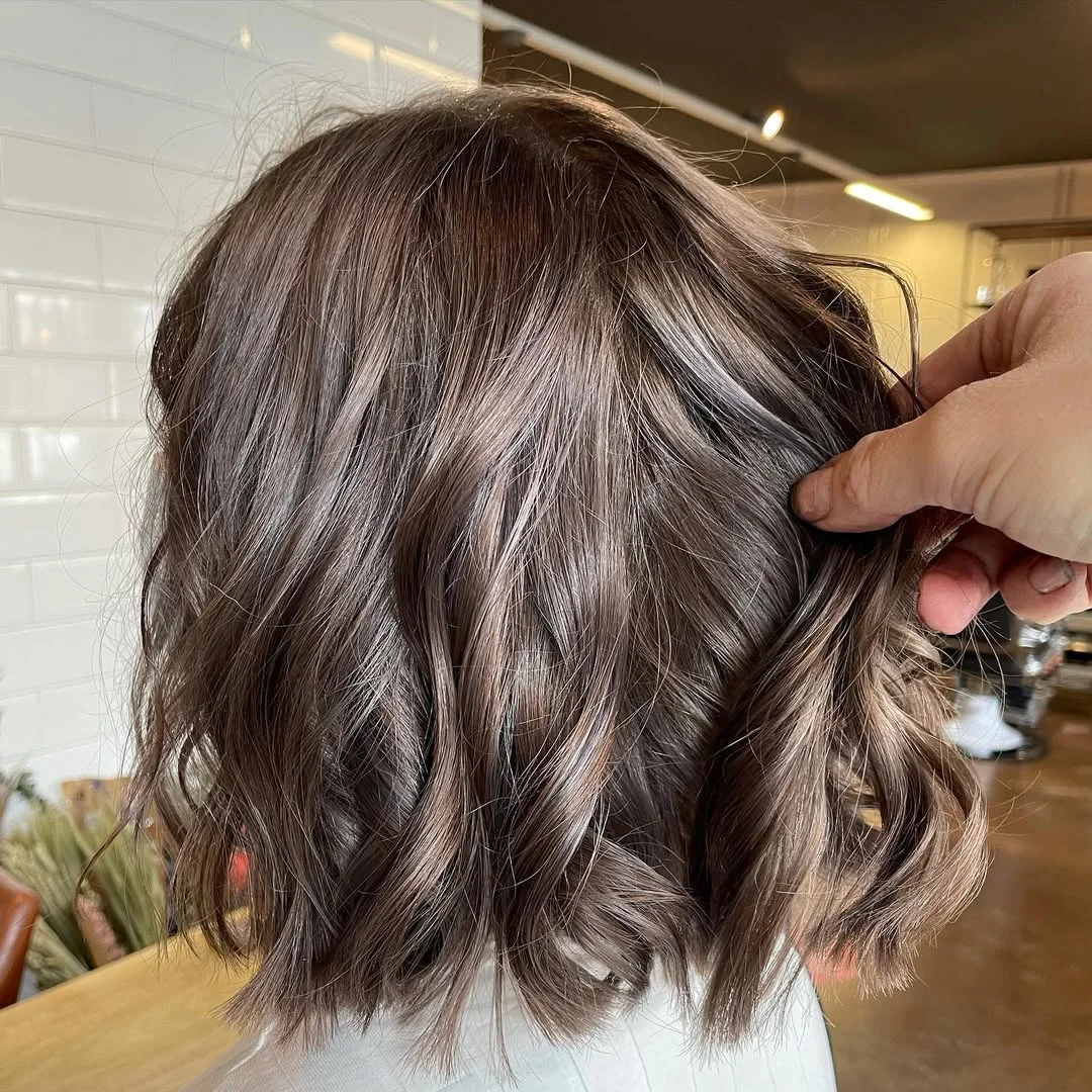 pretty summer mushroom brown hair color 2026 Textured lob with soft dimensional mushroom blend