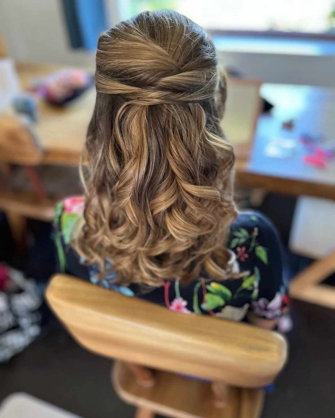 refined summer wedding guest hairstyles 2026 Soft Half-Up Twists With Romantic Medium-Length Curls