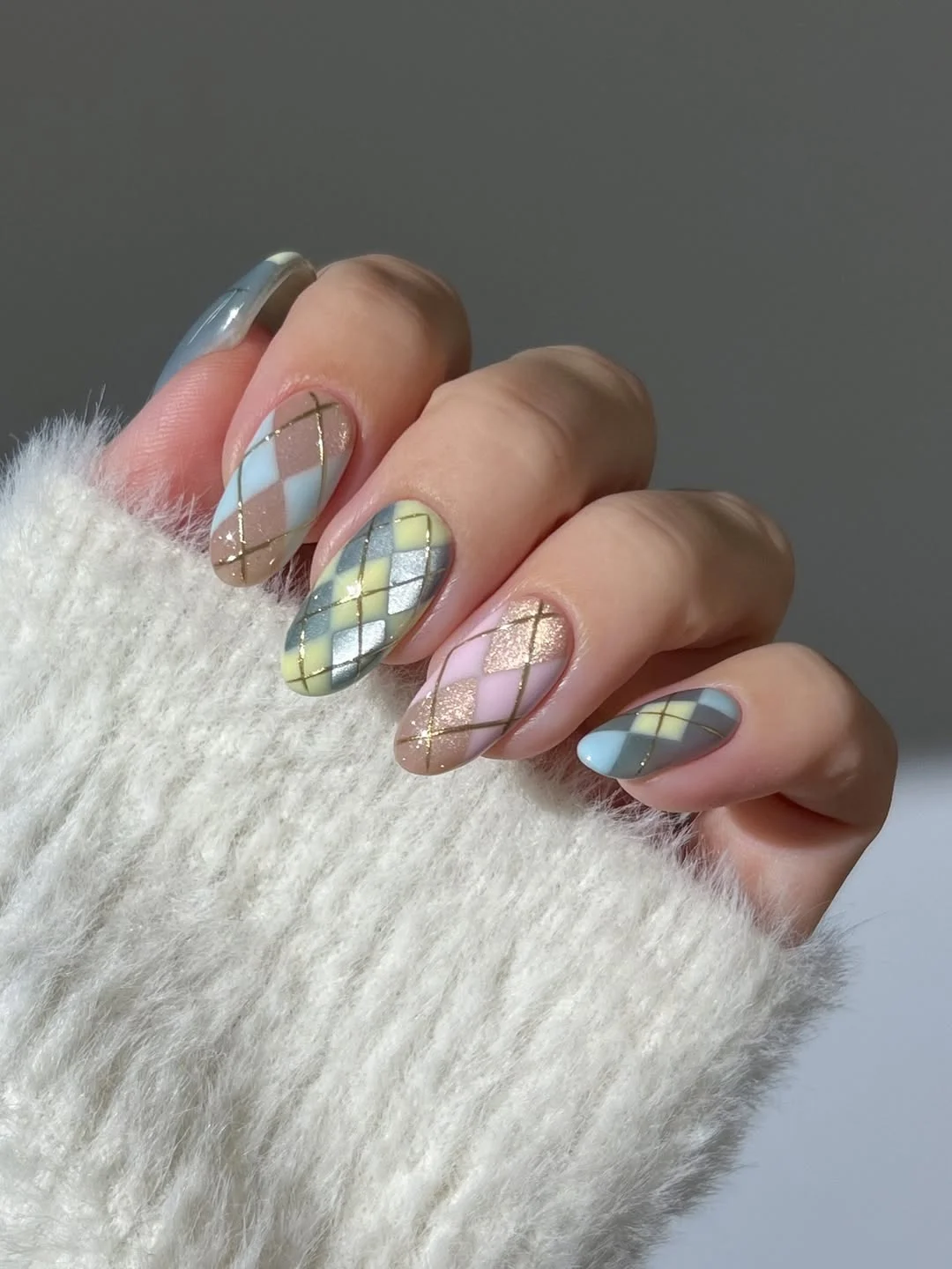 summer toe nails colors 2026 Soft Pastel Plaid Nails With Elegant Preppy Details