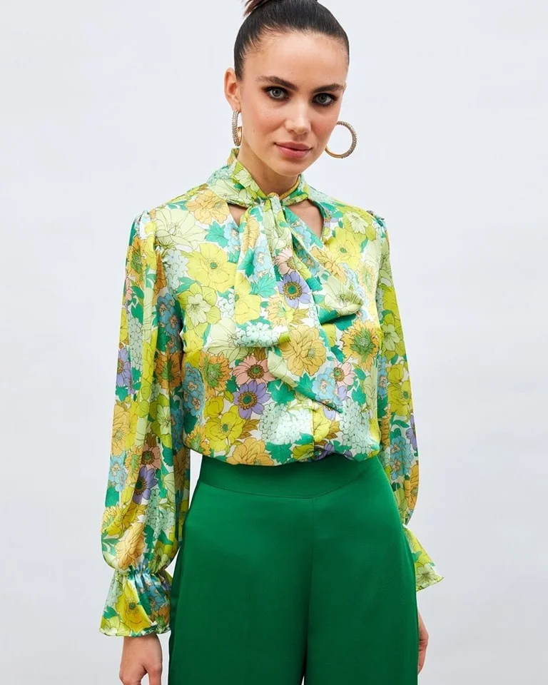 summer blouses for women 2026 Statement Floral Blouse with Elevated Tie Neck