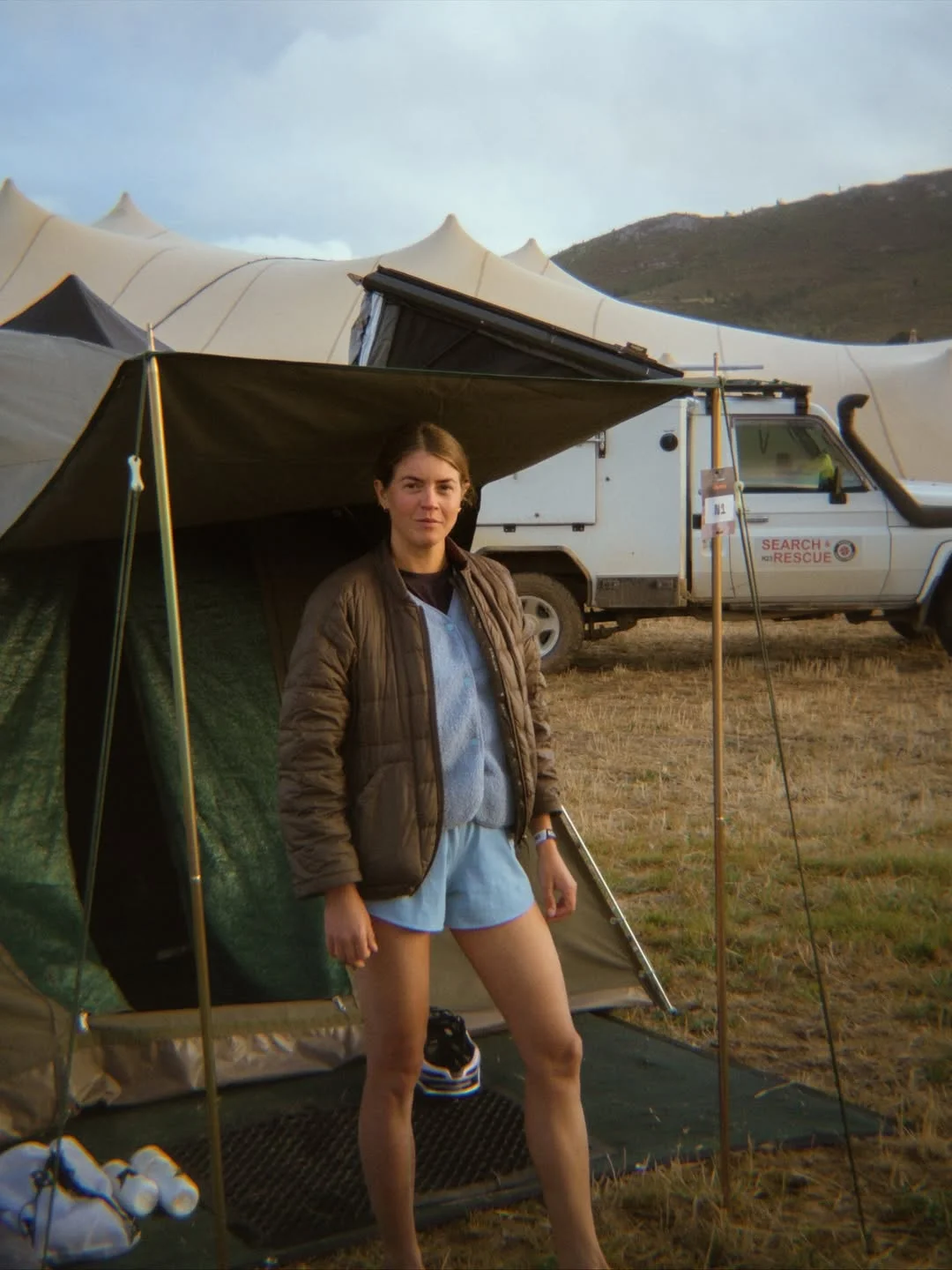 summer camping outfits for women 2026 Soft Layers and Morning Chill Energy