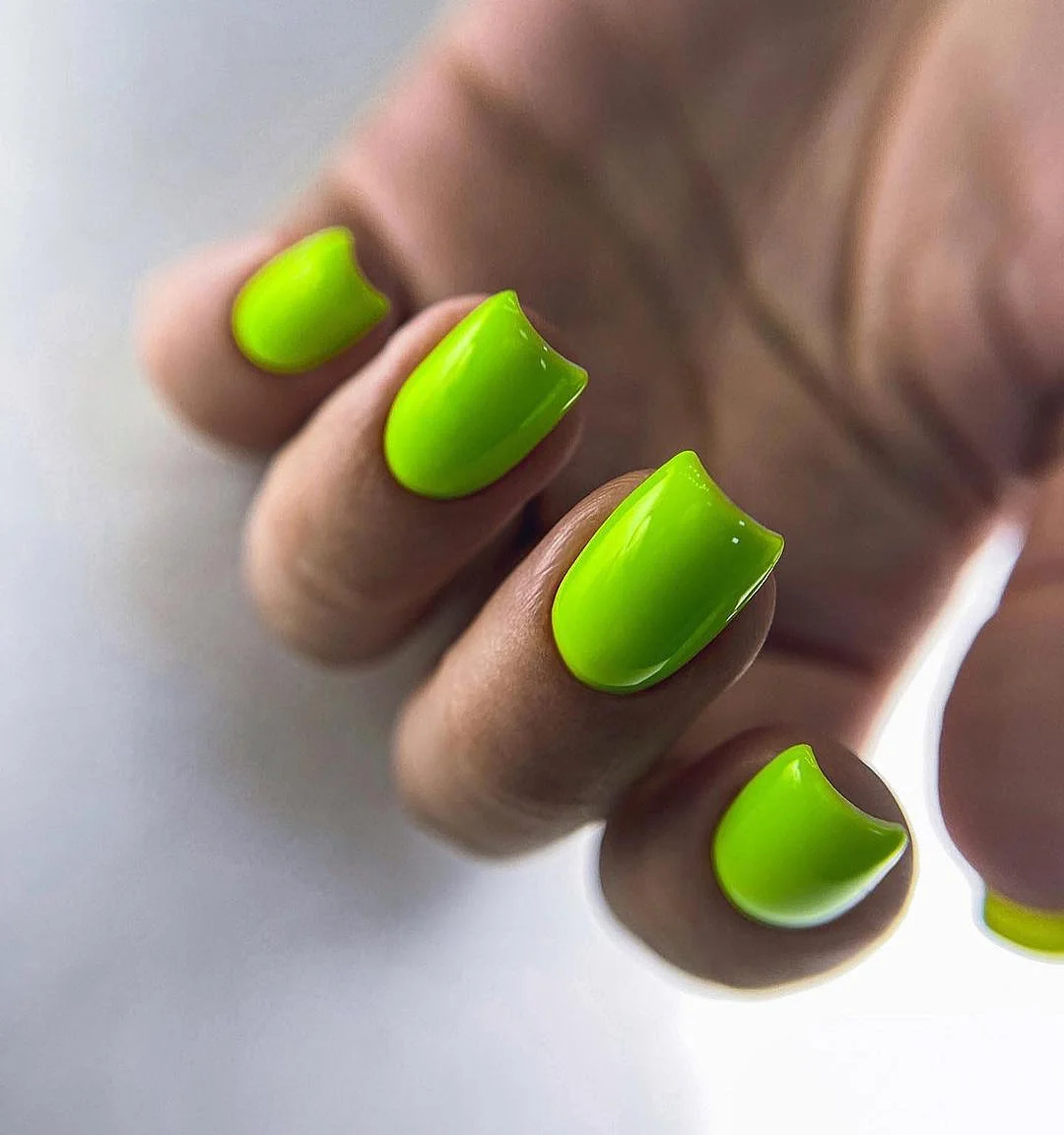 summer manicure color ideas 2026 Electric Lime Nails That Practically Glow in the Sun