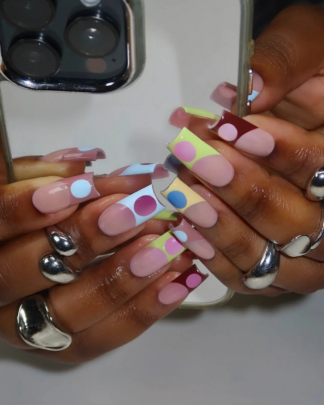 summer nails square 2026 Minimal Pop Art Dots With Modern Euro Energy