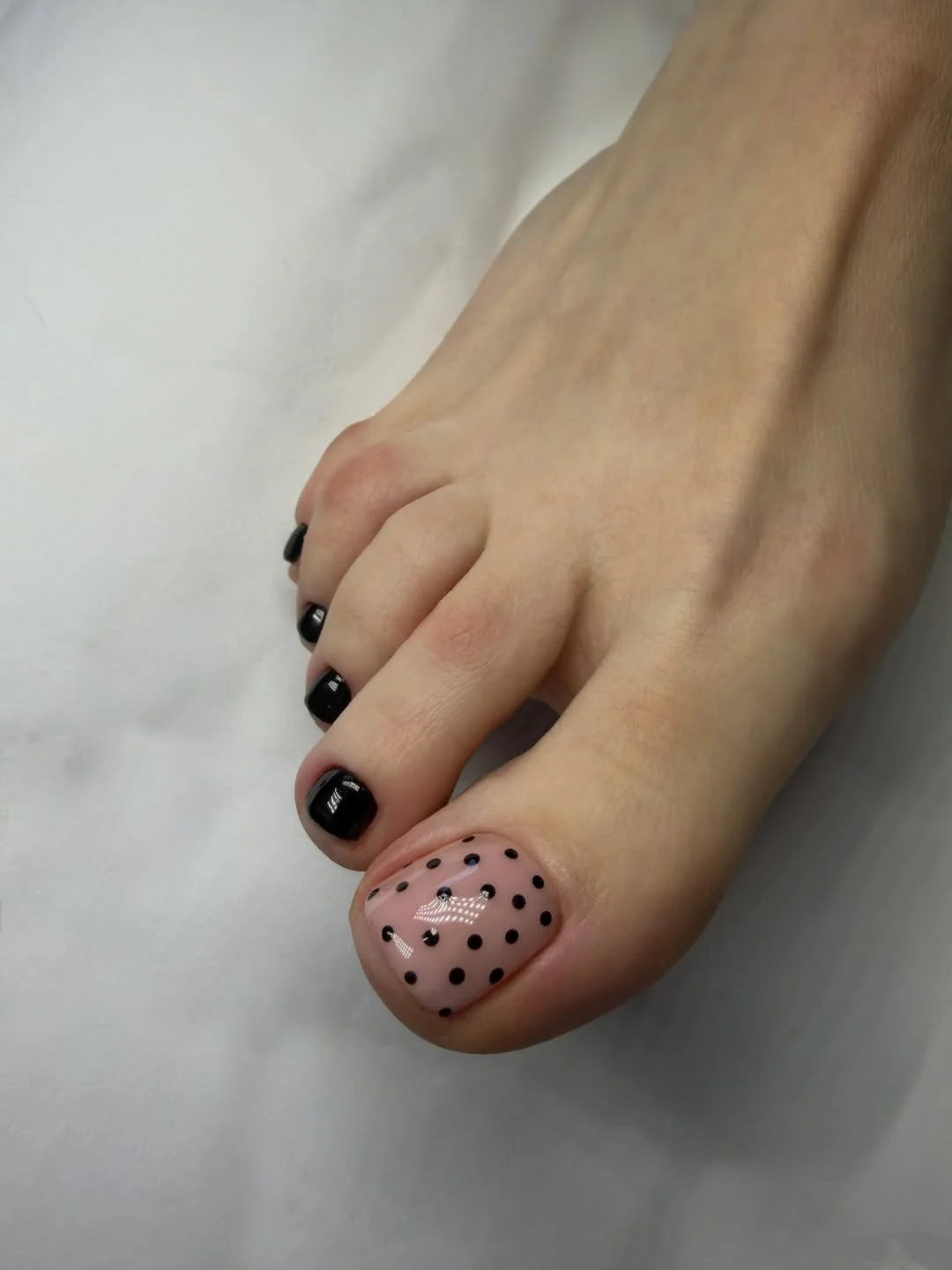 Summer Pedicure Colors 2026: Bright, Soft & Fun Toe Nail Ideas for Every Style