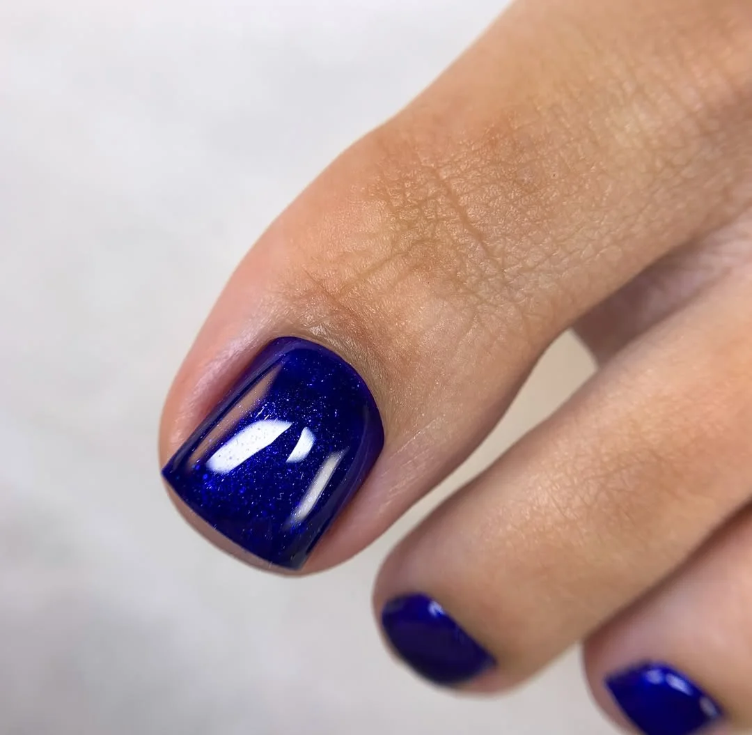 summer toe nails colors 2026 Deep Sapphire Blue for a Bold Summer Statement