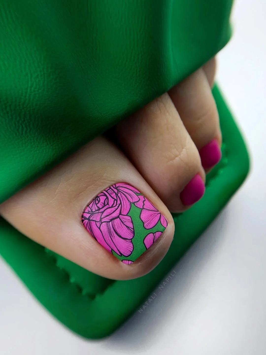 summer toe nails colors 2026 Bold Pink Florals With Retro Summer Energy