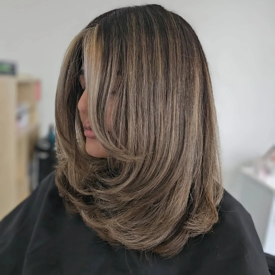 trendy summer brunette hair color 2026 Layered Mushroom Brunette With Soft Blonde Contouring