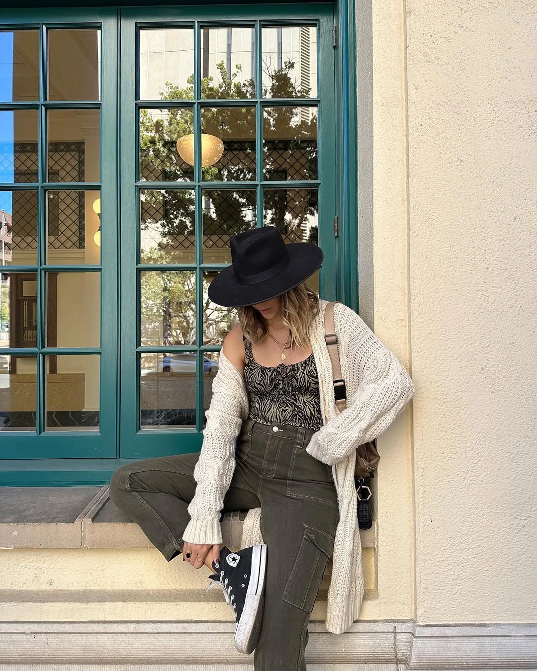 boho chic fall outfits 2026 Chunky Knits and Cargo Pants for a Modern Bohemian Weekend