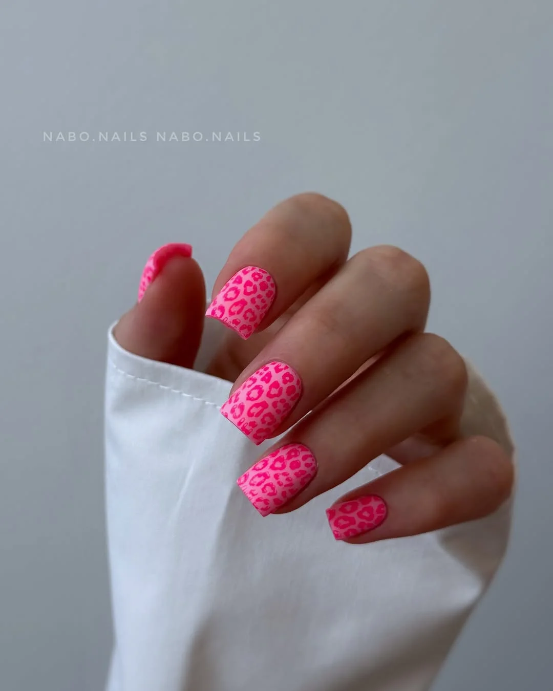 bright summer nails 2026 Neon Pink Leopard Print for Maximum Confidence