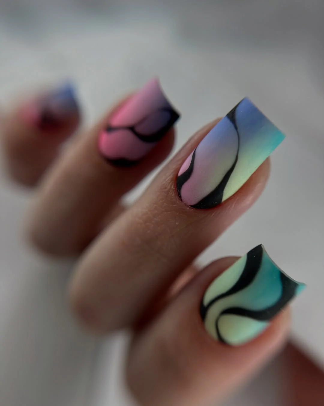 bright summer nails 2026 Pastel Wave Art with a Retro Summer Mood