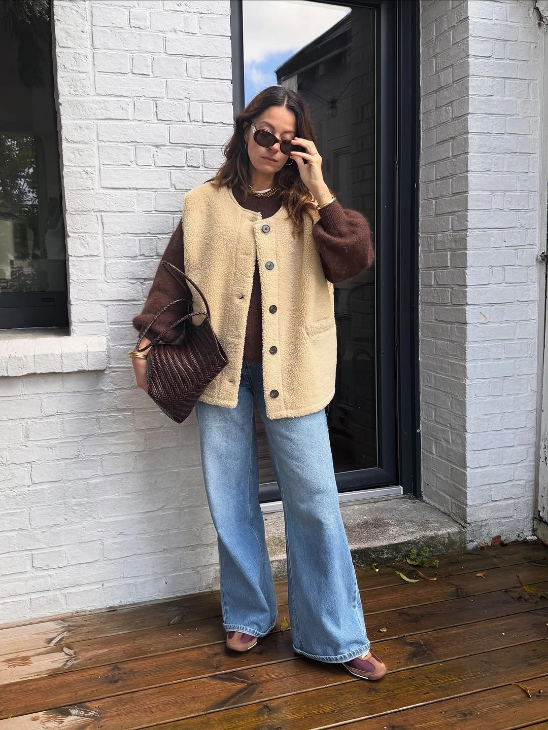 comfy fall outfits 2026 Soft Sherpa Vests And Denim That Always Work Together