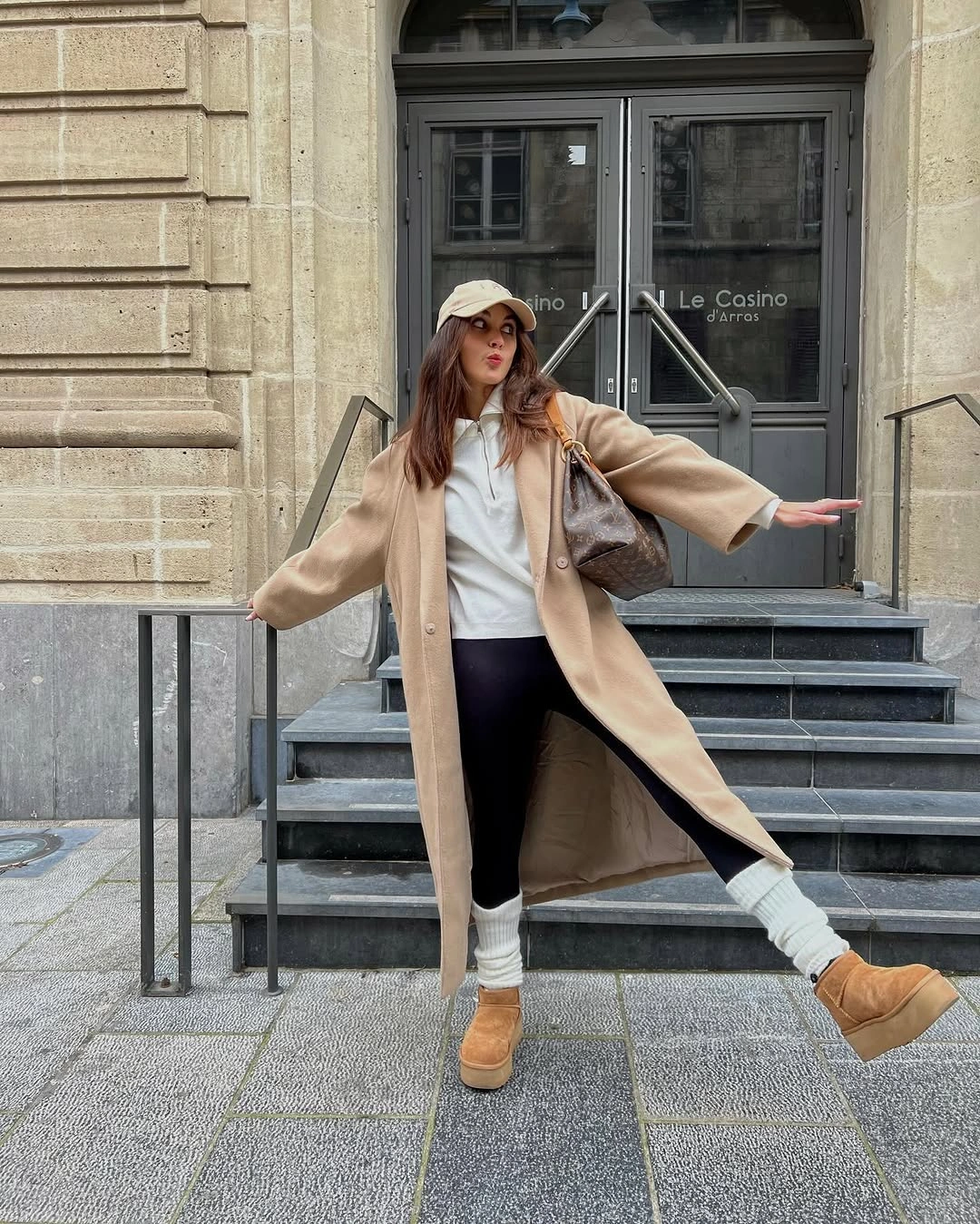 comfy fall outfits 2026 Relaxed Camel Coats With Leggings For City Days
