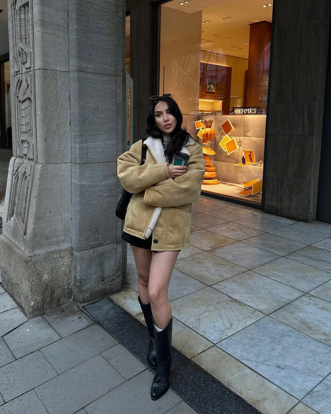 cozy & chic autumn outfits for women 2026 Shearling Jackets That Make Cool Evenings Feel Cozy