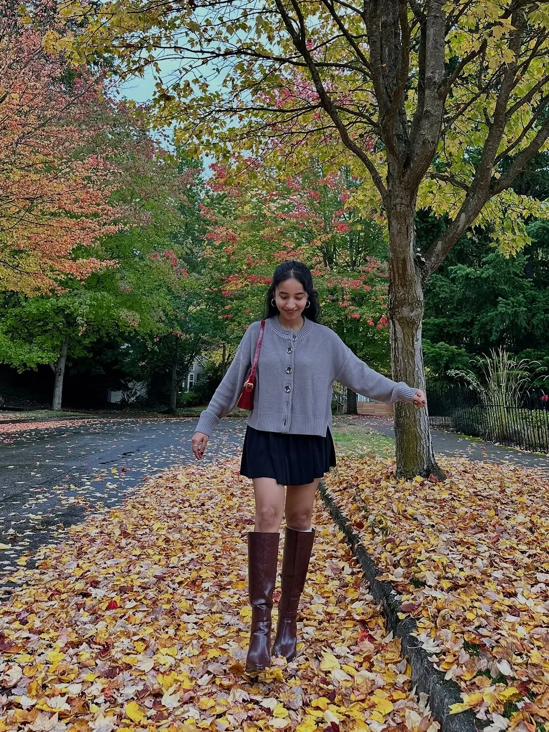 cute fall outfits docs 2026 Cardigans and Mini Skirts for the Perfect Early Fall Balance