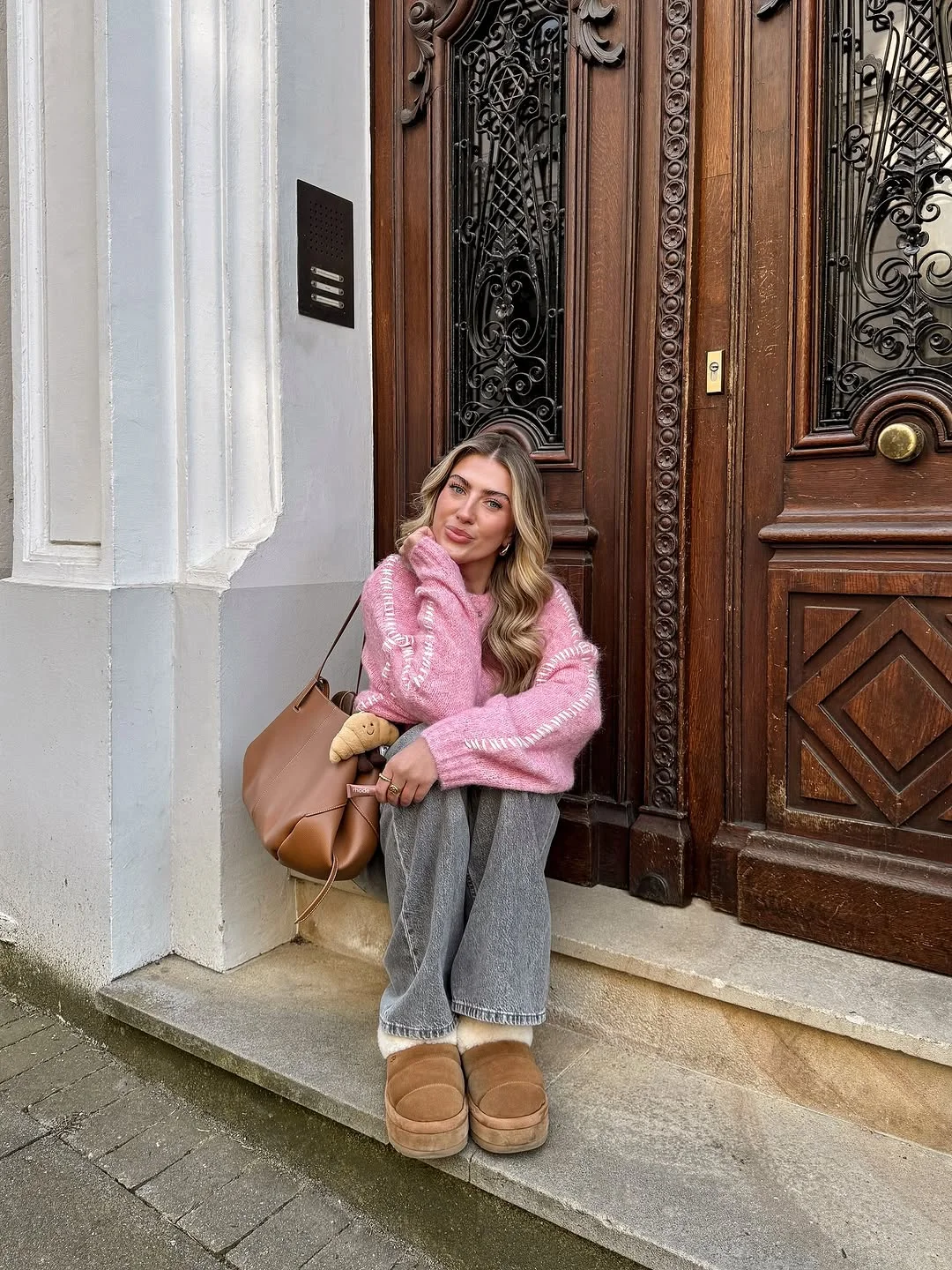cute fall outfits docs 2026 Soft Pink Knitwear That Brightens Gray Fall Days