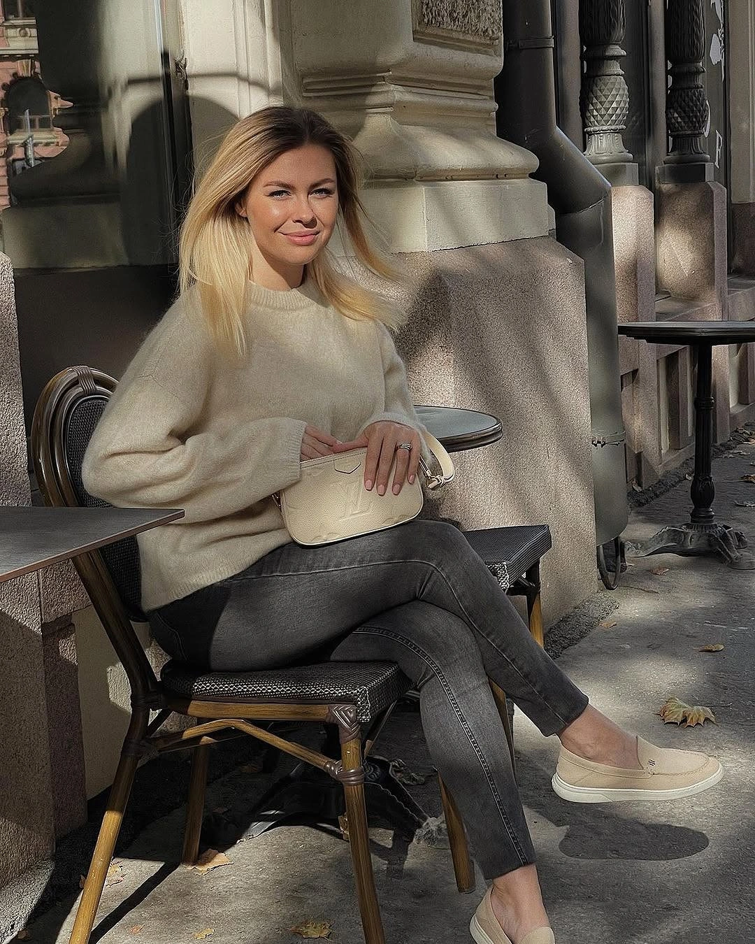 early fall outfits 2026 Soft Neutral Knitwear That Always Looks Expensive