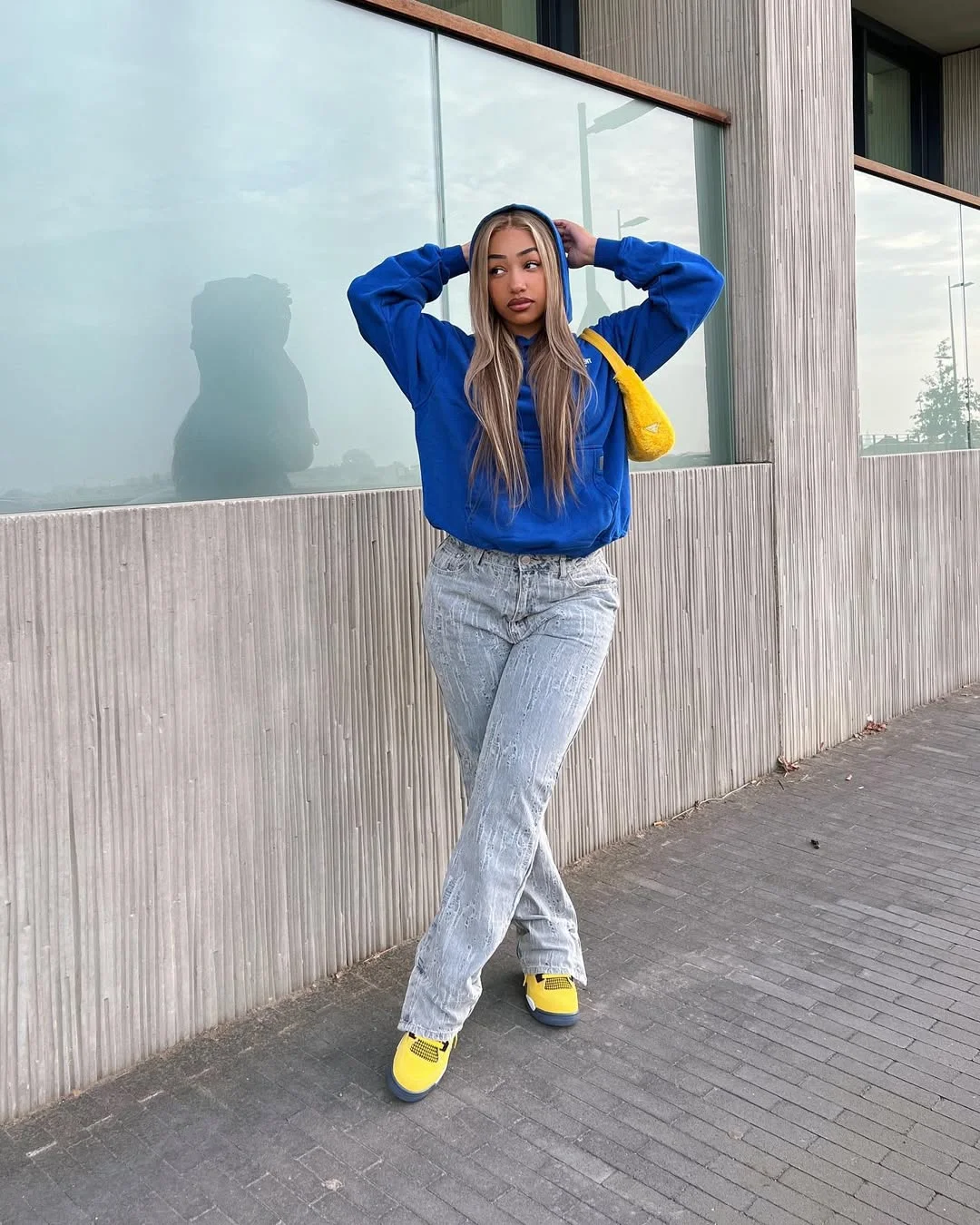 Early fall outfits ideas 2026 Bright Hoodies And Relaxed Denim For Everyday Cool