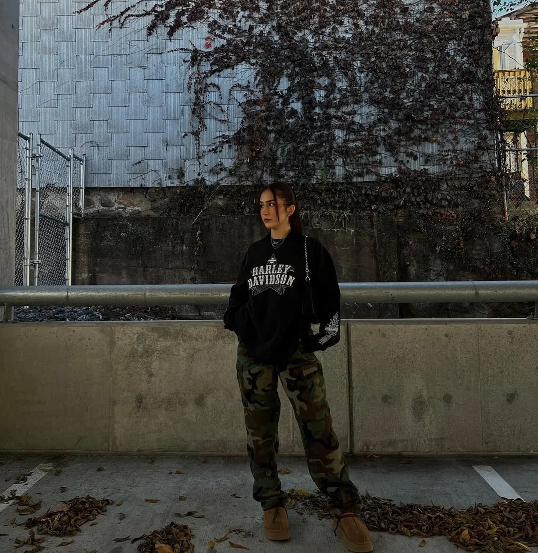 Early fall outfits ideas 2026 Dark Streetwear Layers With A Grunge Revival