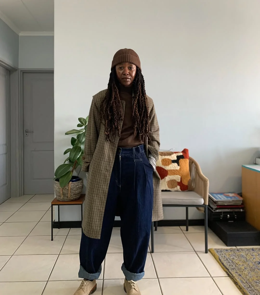 fall 2026 outfits for black women Relaxed Menswear Layers With Vintage Autumn Charm