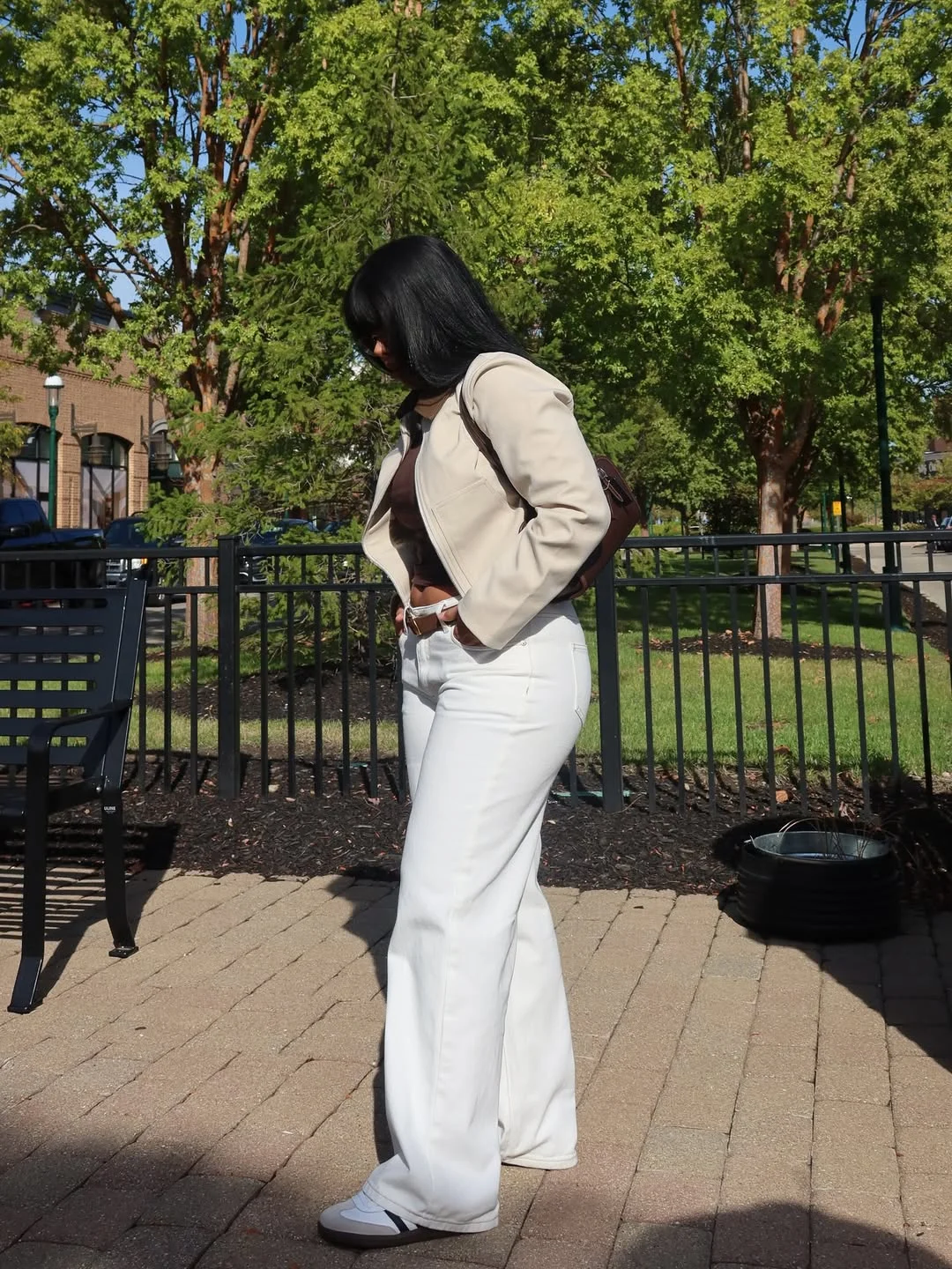 fall 2026 outfits for black women Minimal Monochrome With Fresh Cream Layers
