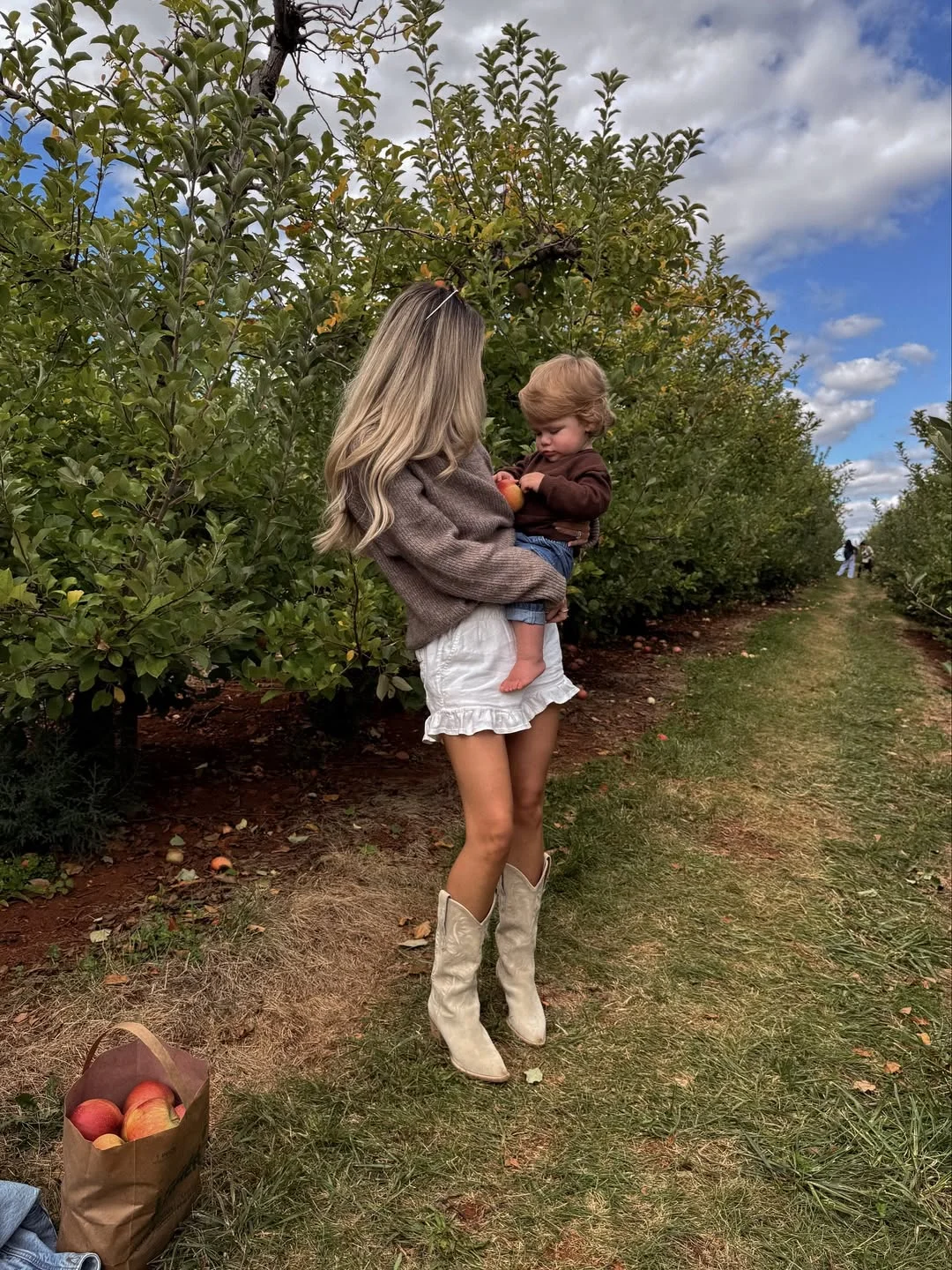 Fall Family Picture Outfits 2026: 21 Cozy and Timeless Outfit Ideas for Every Family