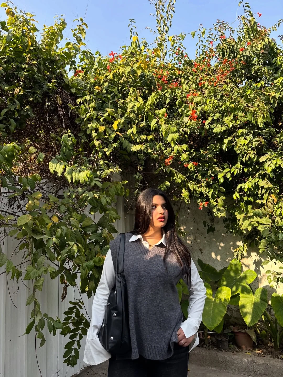 fall fashion for women over 40 Layered Knit Vests That Bring Fresh Energy to Classic Basics