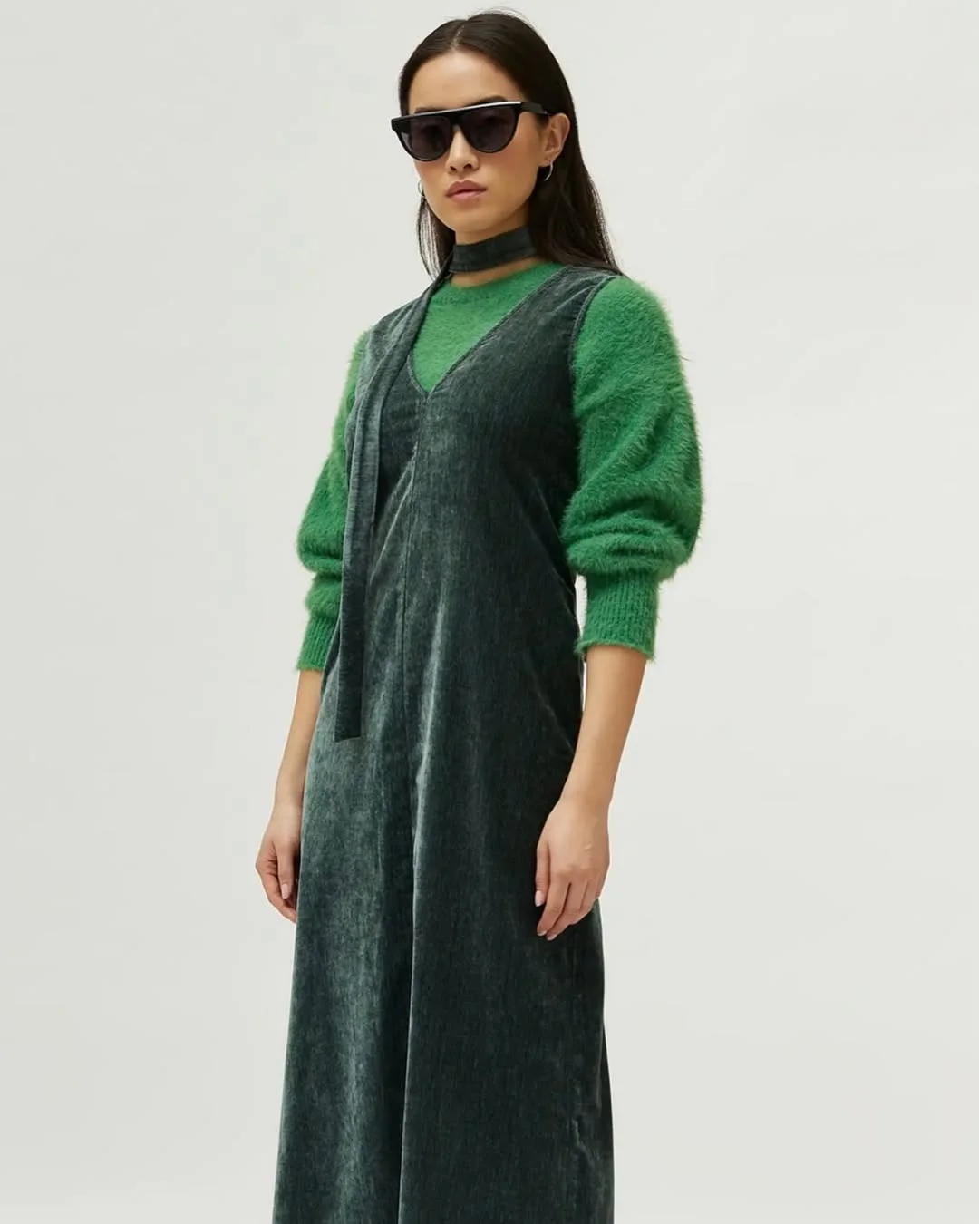 fall fashion outfits 2026 Rich Emerald Textures That Make Minimalism Feel Luxurious